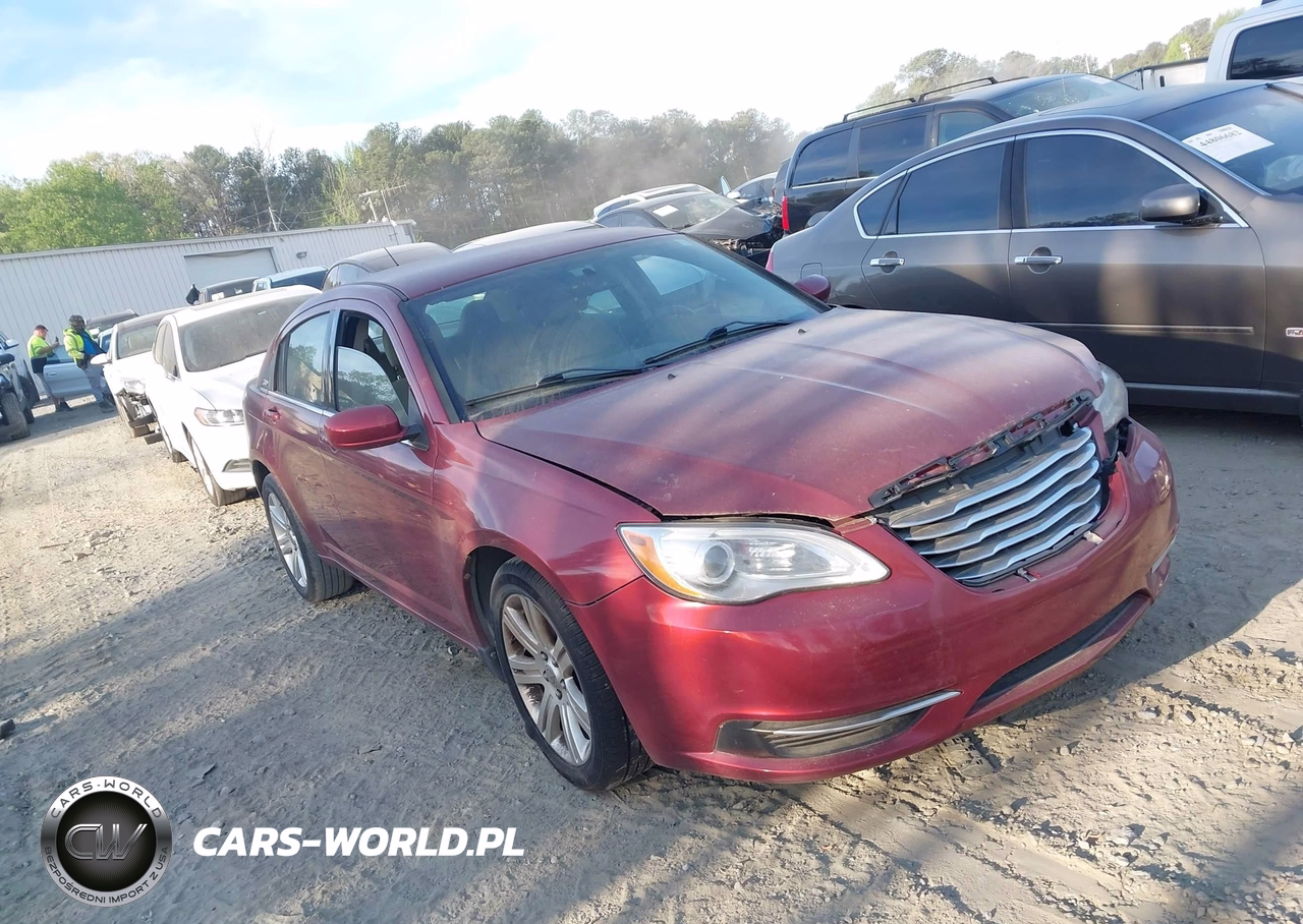2013 Chrysler 200 Touring