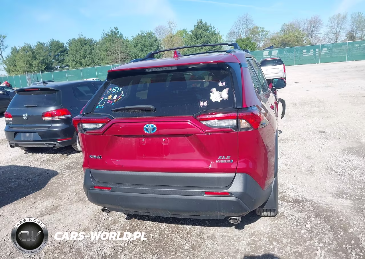 2021 Toyota Rav4 Hybrid Xle VIN:2T3R6RFV7MW014301 - 17