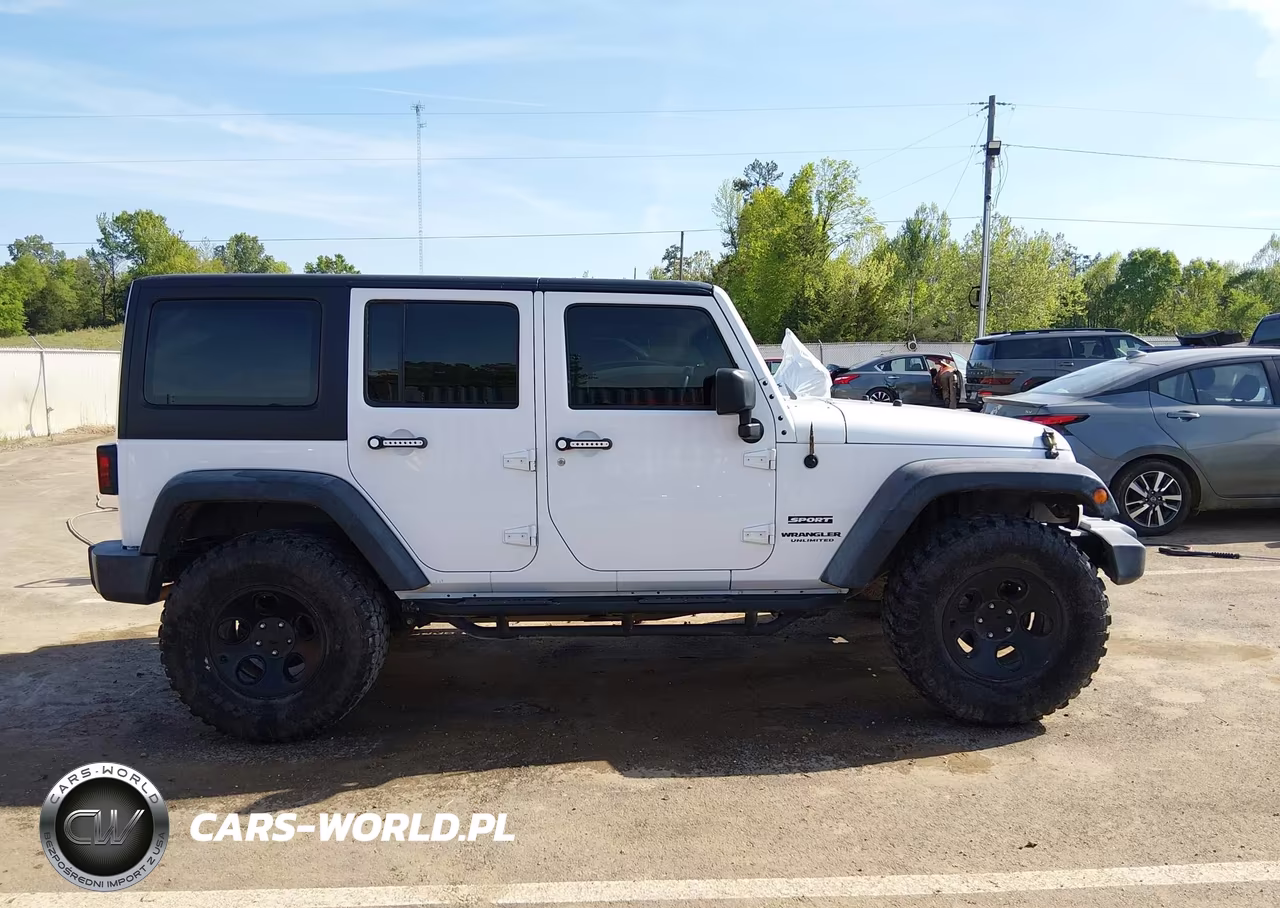 2017 Jeep Wrangler Unlimited Sport 4X4 VIN:1C4BJWDG2HL547300 - 13