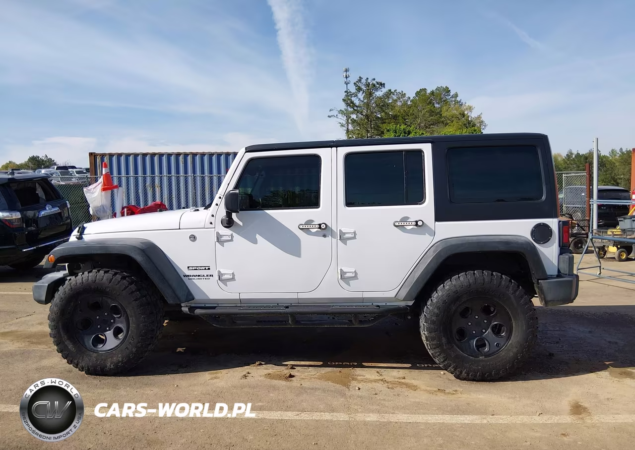 2017 Jeep Wrangler Unlimited Sport 4X4 VIN:1C4BJWDG2HL547300 - 14