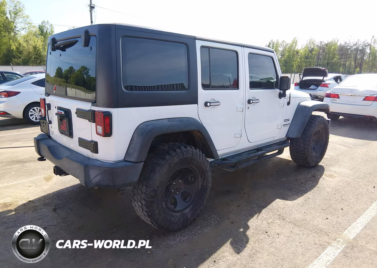 2017 Jeep Wrangler Unlimited Sport 4X4 VIN:1C4BJWDG2HL547300 - 4