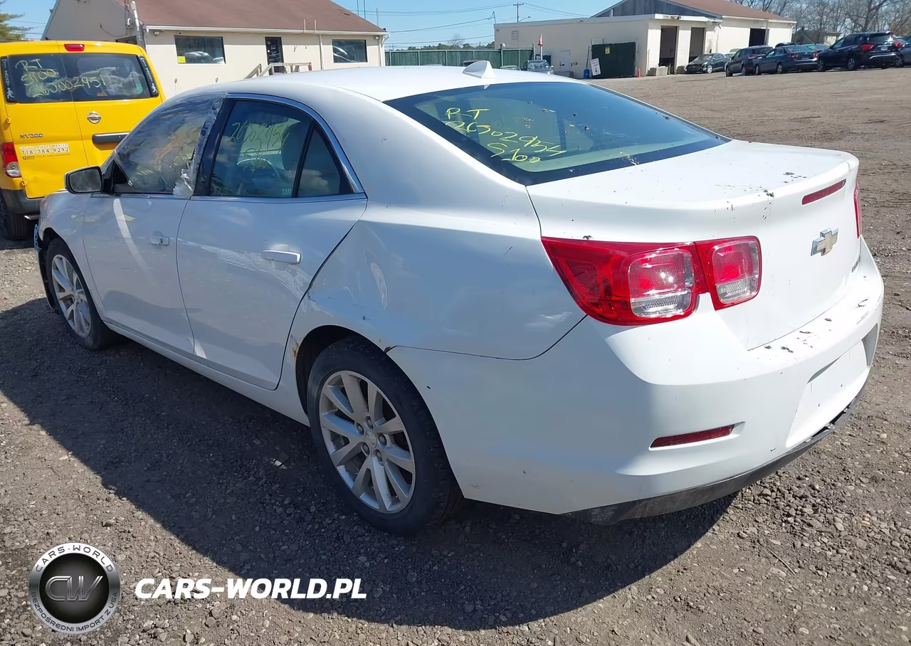 2014 Chevrolet Malibu 2Lt VIN:1G11E5SL2EF143488 - 3