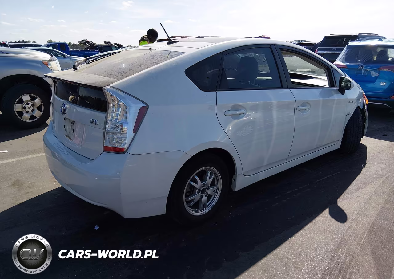 2010 Toyota Prius Iii VIN:JTDKN3DU2A0006411 - 4
