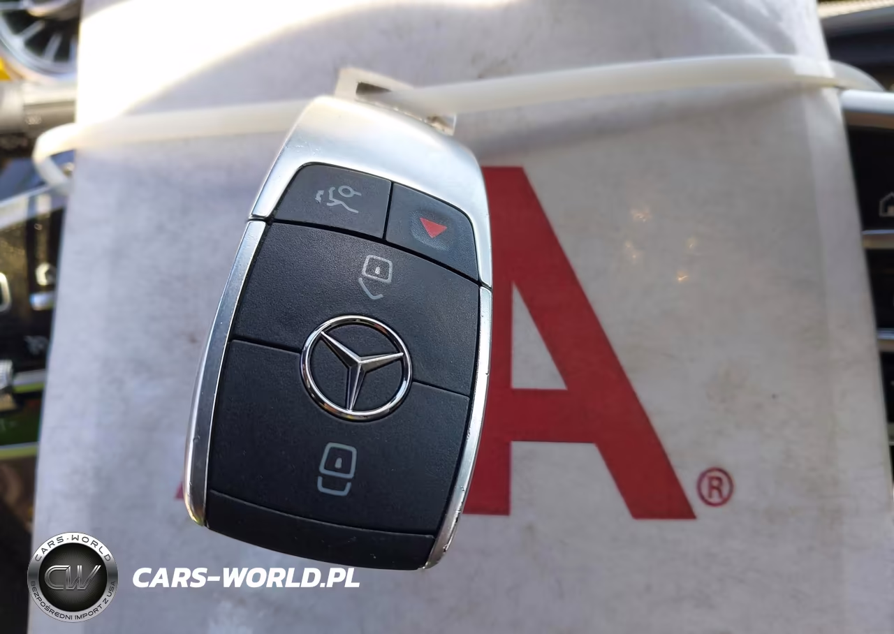 2020 Mercedes-Benz Cla 250 VIN:WDD5J4GB3LN076066 - 11