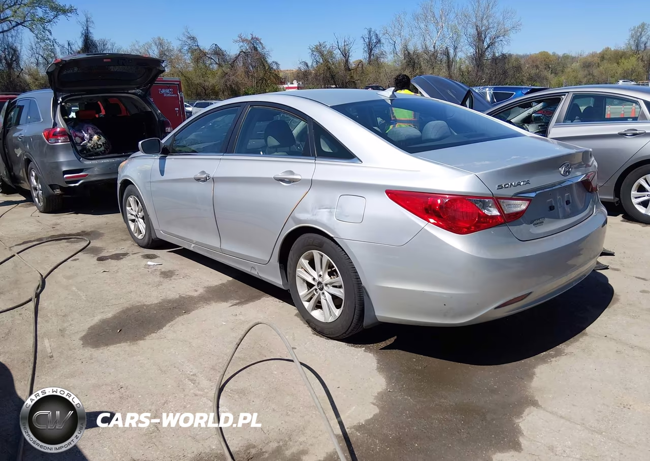 2013 Hyundai Sonata Gls VIN:5NPEB4AC9DH620404 - 3