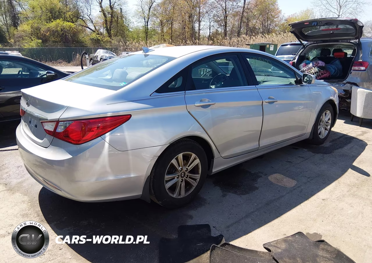 2013 Hyundai Sonata Gls VIN:5NPEB4AC9DH620404 - 4