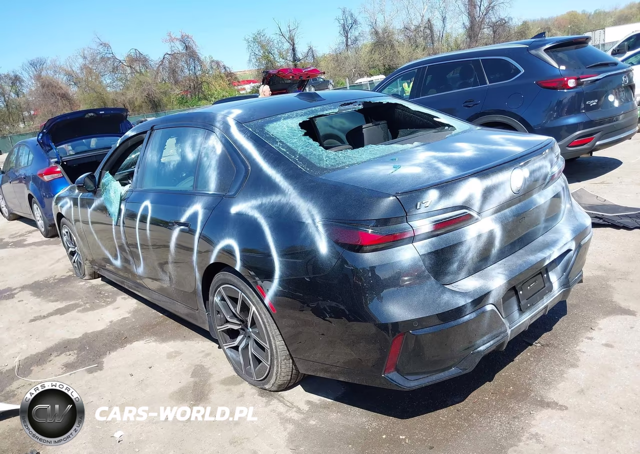 2026 BMW I7 xDrive60 VIN:WBY53EJ07TCW31936 - 3