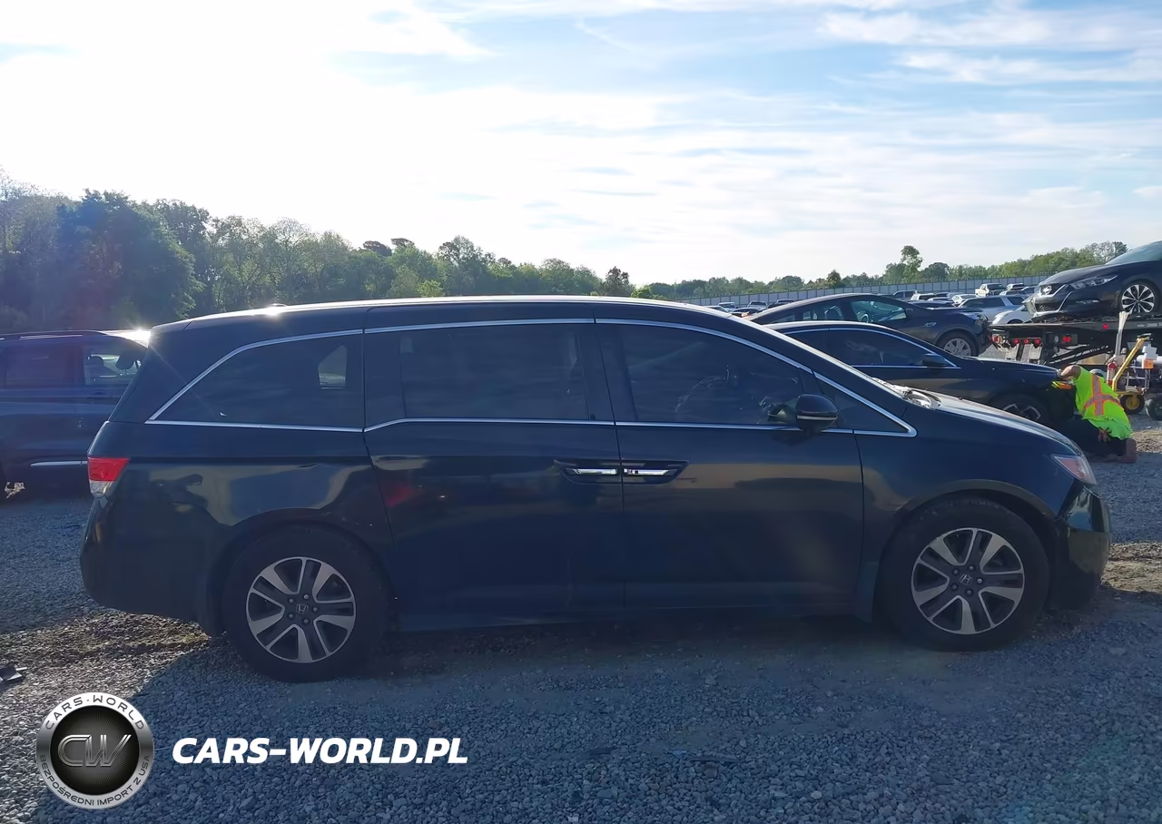 2016 Honda Odyssey Touring-Touring Elite VIN:5FNRL5H91GB031574 - 13