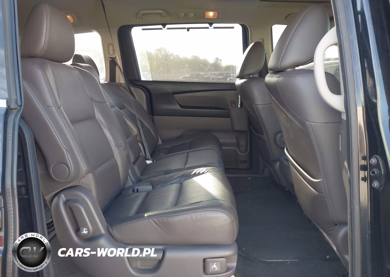 2016 Honda Odyssey Touring-Touring Elite VIN:5FNRL5H91GB031574 - 8