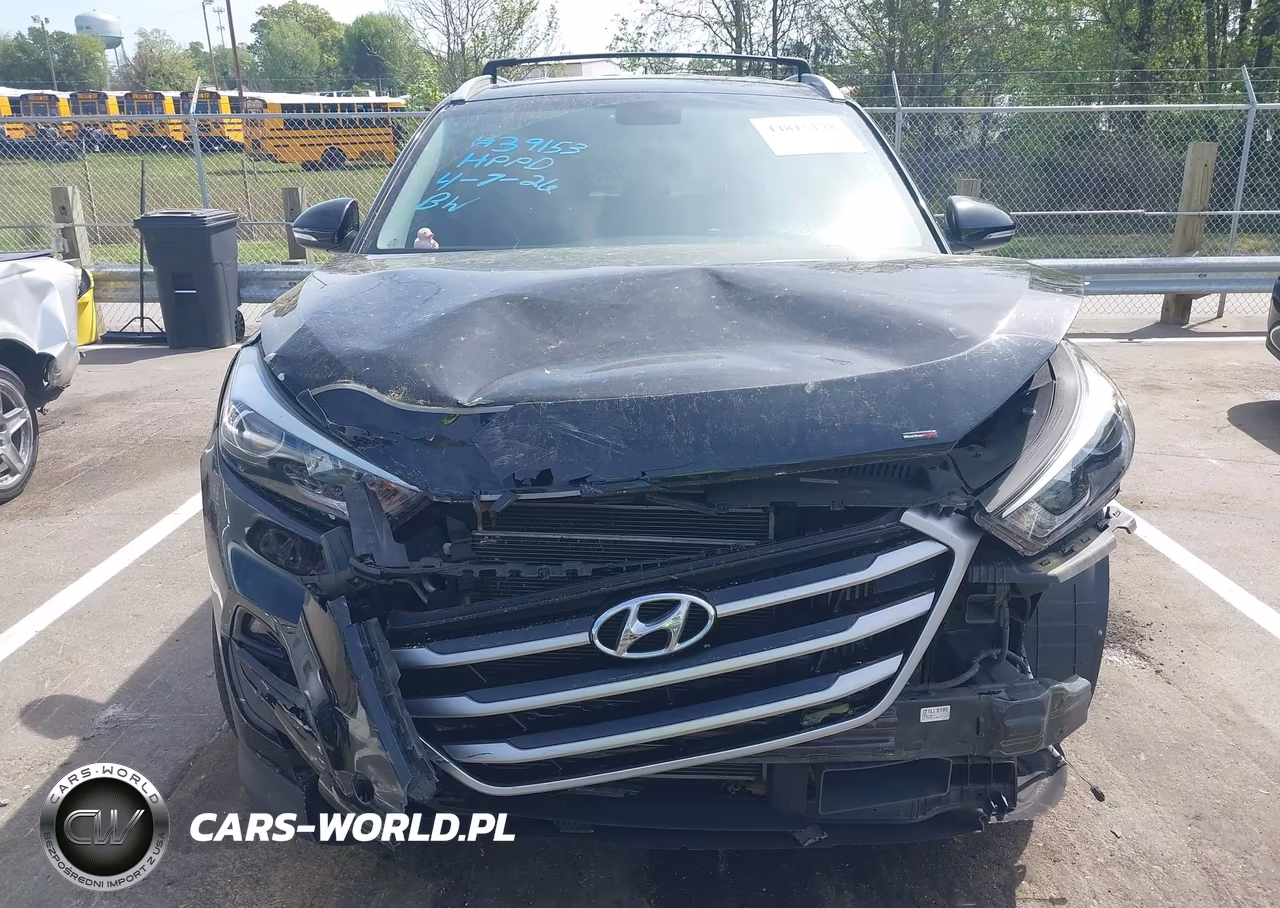 2017 Hyundai Tucson Sport VIN:KM8J33A28HU524400 - 6