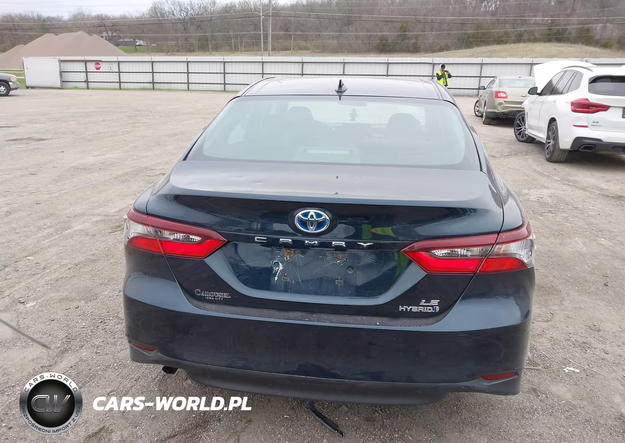 2021 Toyota Camry Le Hybrid VIN:4T1C31AK7MU550722 - 16