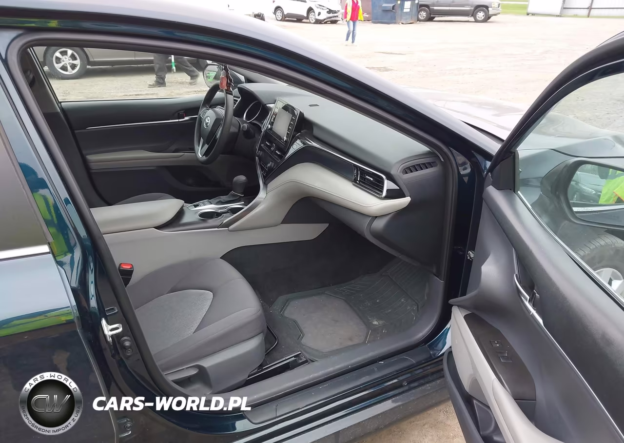2021 Toyota Camry Le Hybrid VIN:4T1C31AK7MU550722 - 5