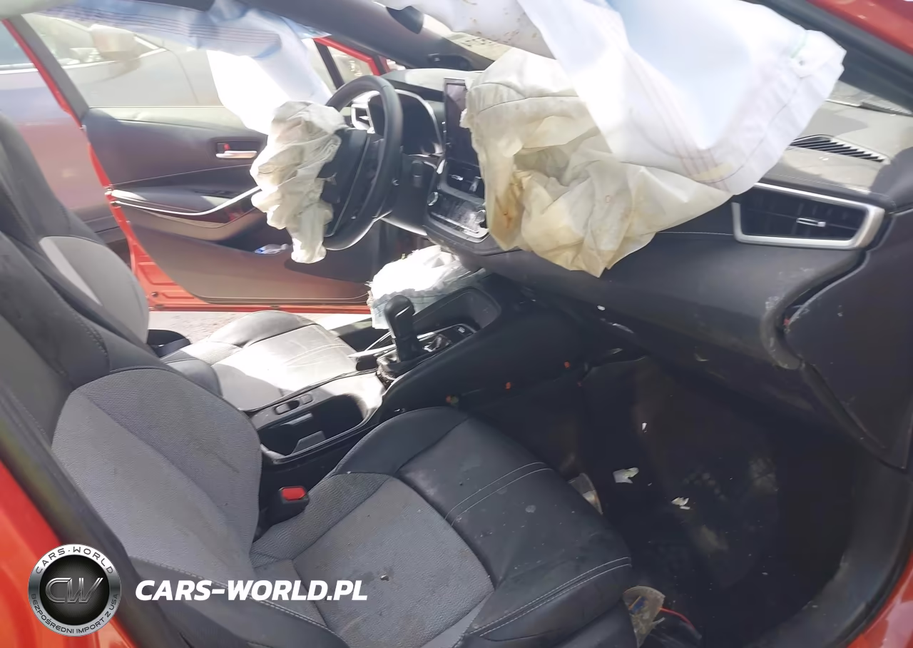 2024 Toyota Corolla Xse VIN:JTNC4MBE4R3223831 - 5