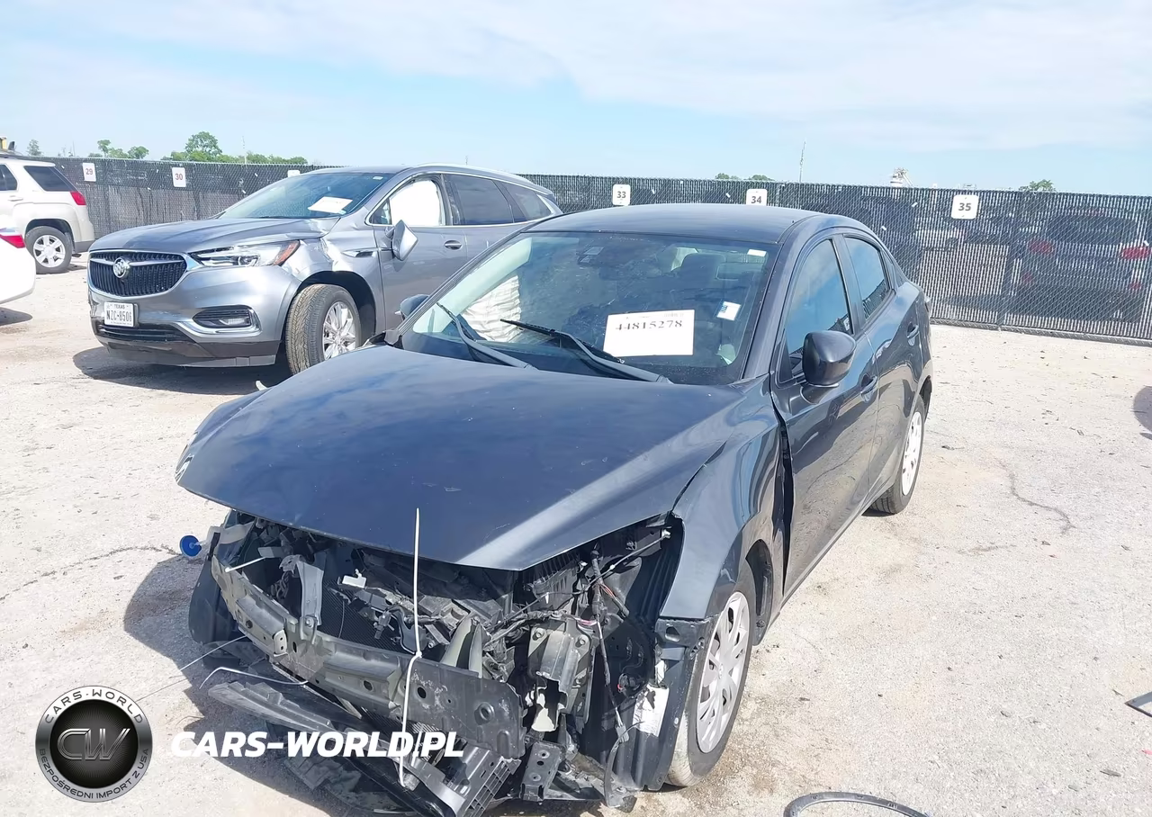 2019 Toyota Yaris L VIN:3MYDLBYV2KY524023 - 2