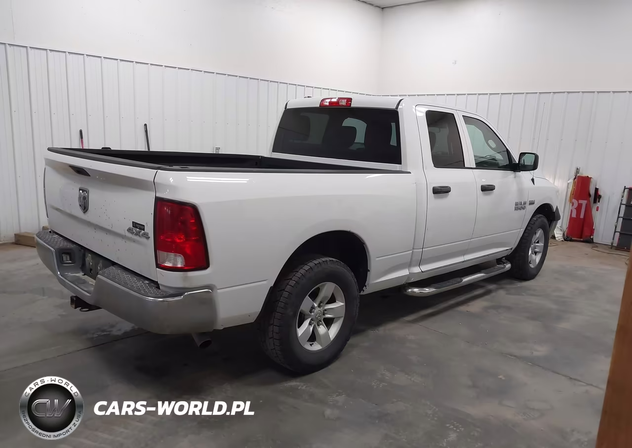 2015 Ram 1500 Tradesman VIN:1C6RR7FT0FS772364 - 4