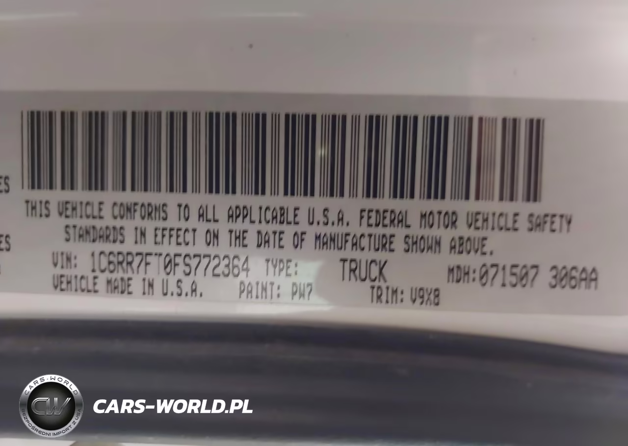 2015 Ram 1500 Tradesman VIN:1C6RR7FT0FS772364 - 9