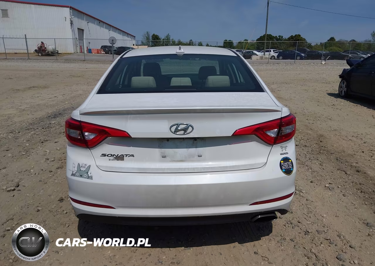 2015 Hyundai Sonata Se VIN:5NPE24AF1FH198724 - 16