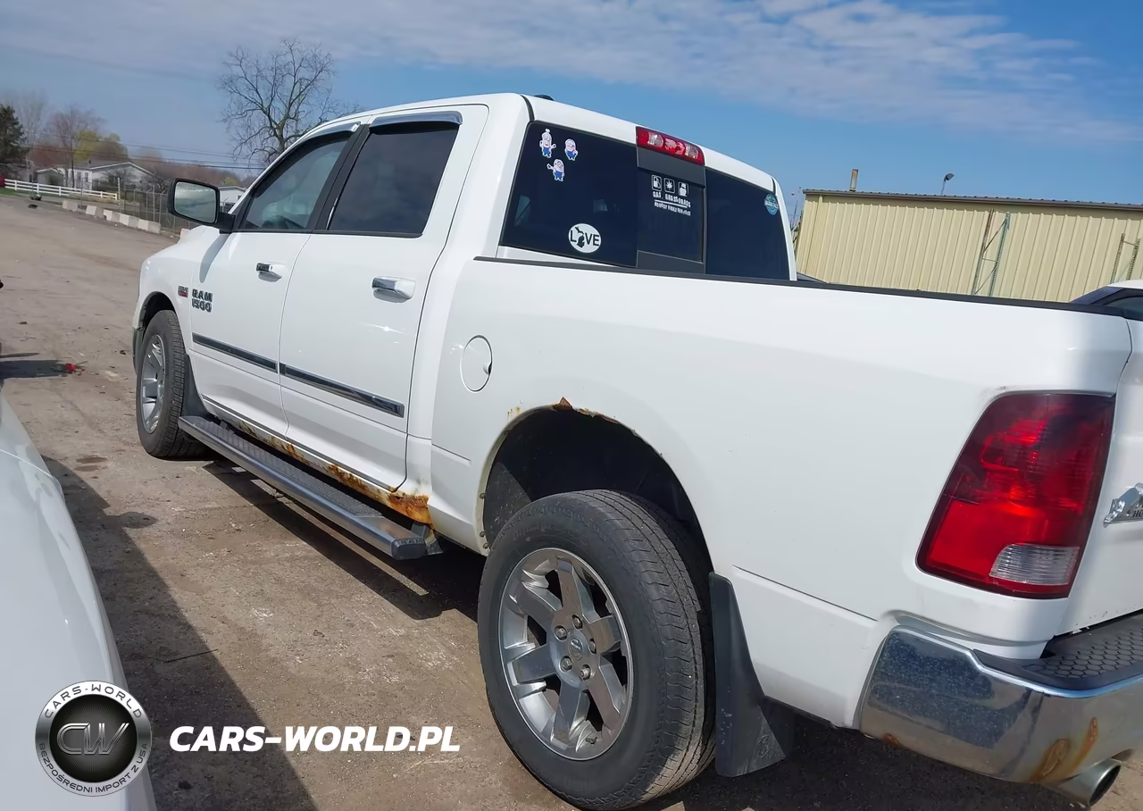 2015 Ram 1500 Slt VIN:1C6RR7LT5FS536992 - 3
