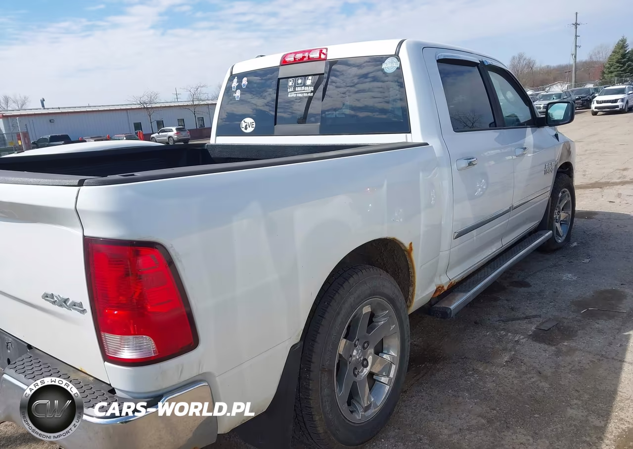 2015 Ram 1500 Slt VIN:1C6RR7LT5FS536992 - 4
