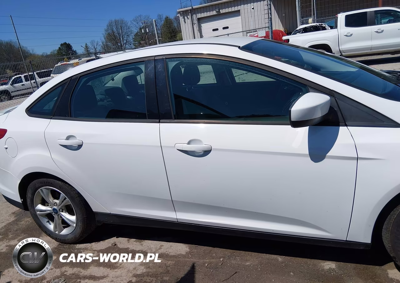 2012 Ford Focus Se VIN:1FAHP3F21CL318016 - 13