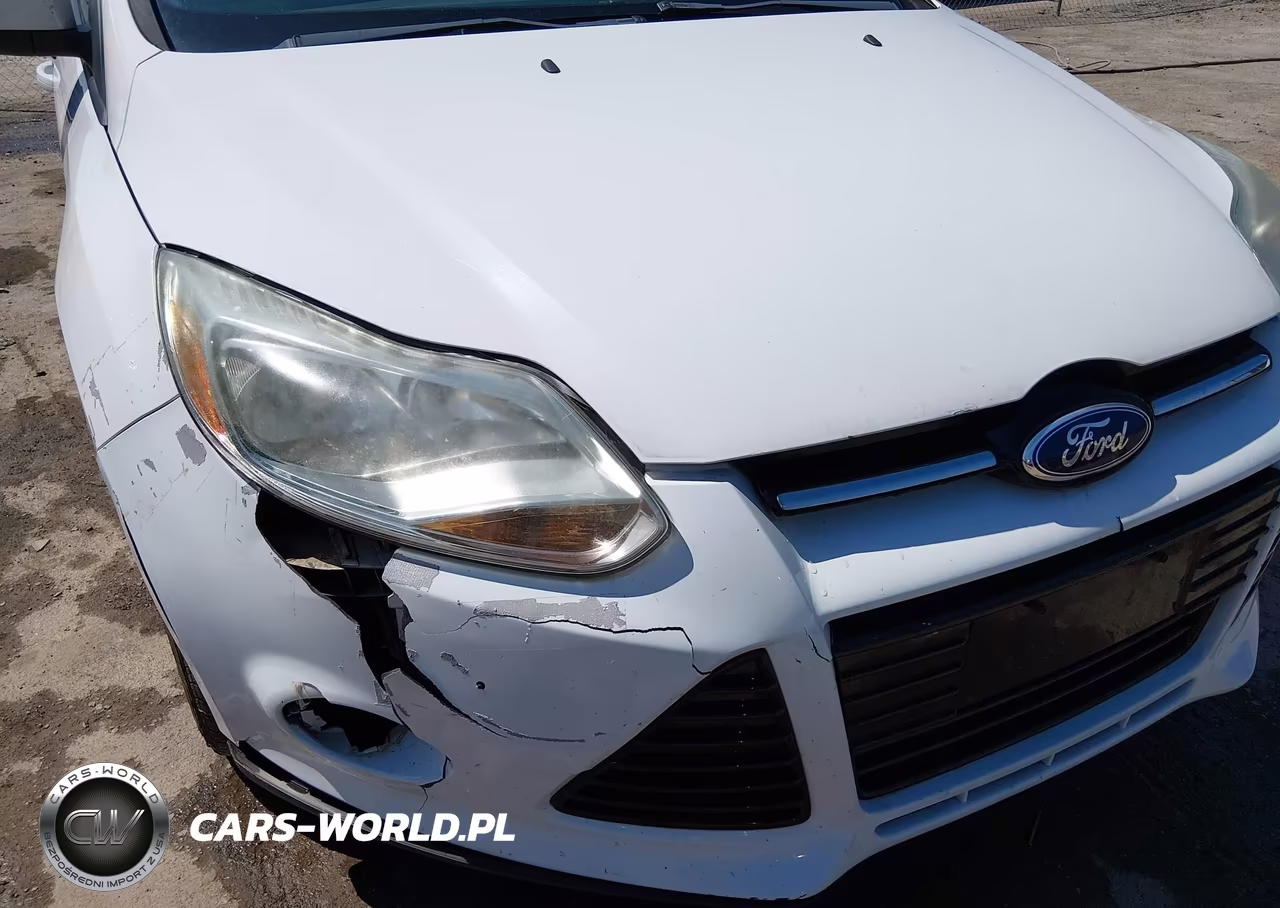 2012 Ford Focus Se VIN:1FAHP3F21CL318016 - 6
