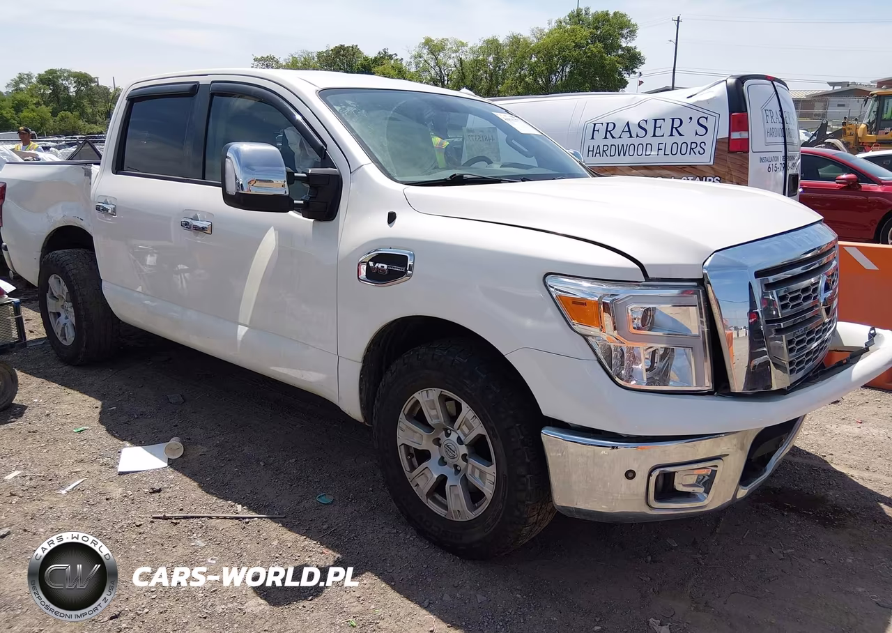 2017 Nissan Titan Sl – zdjęcie 1 z 17