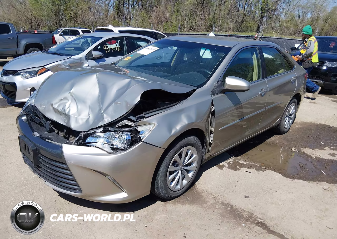 2015 Toyota Camry Le VIN:4T4BF1FK9FR476076 - 2