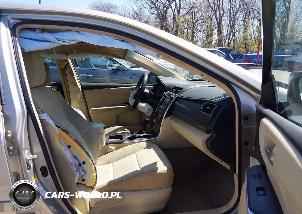 2015 Toyota Camry Le VIN:4T4BF1FK9FR476076 - 5
