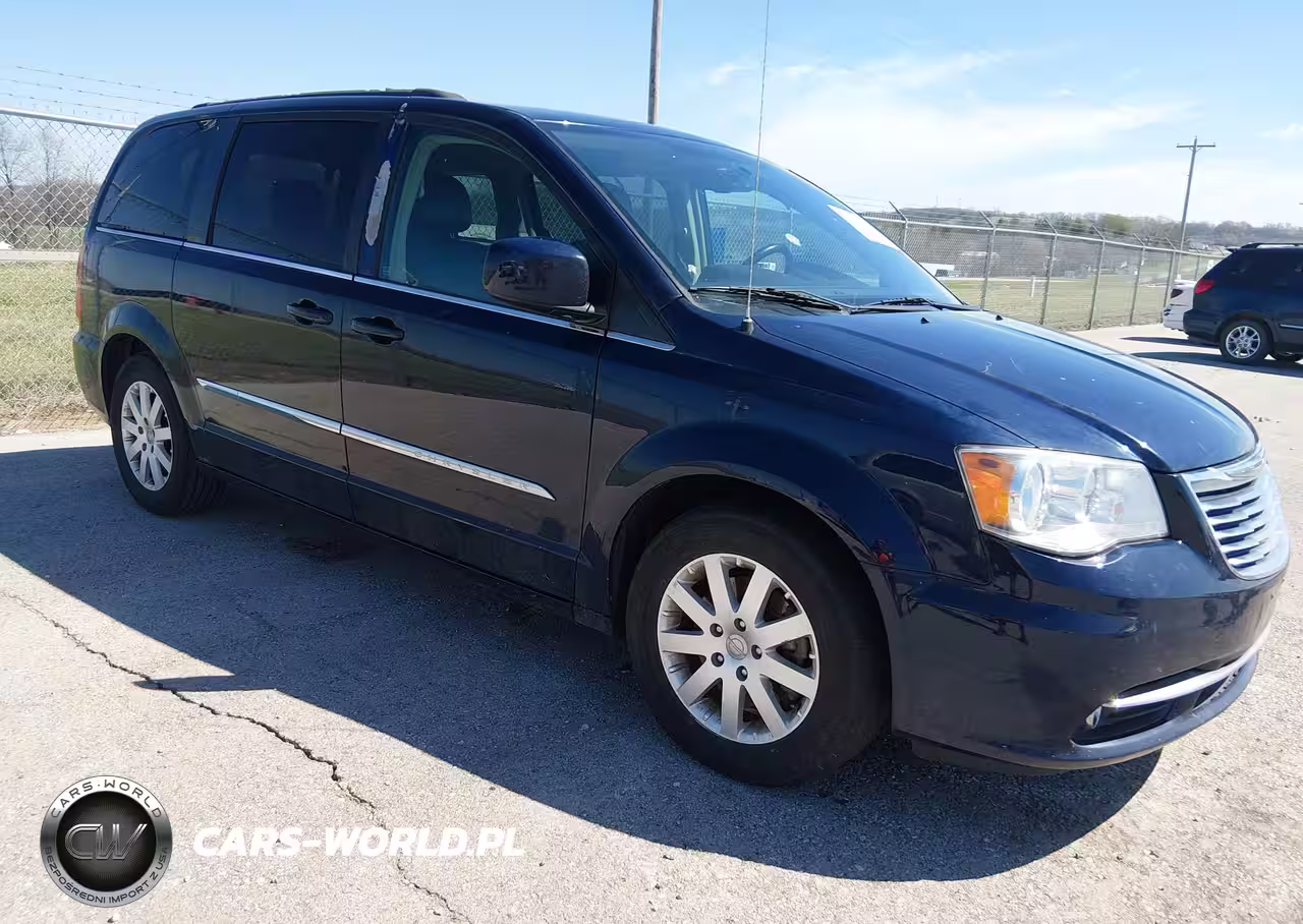 2015 Chrysler Town & Country Touring