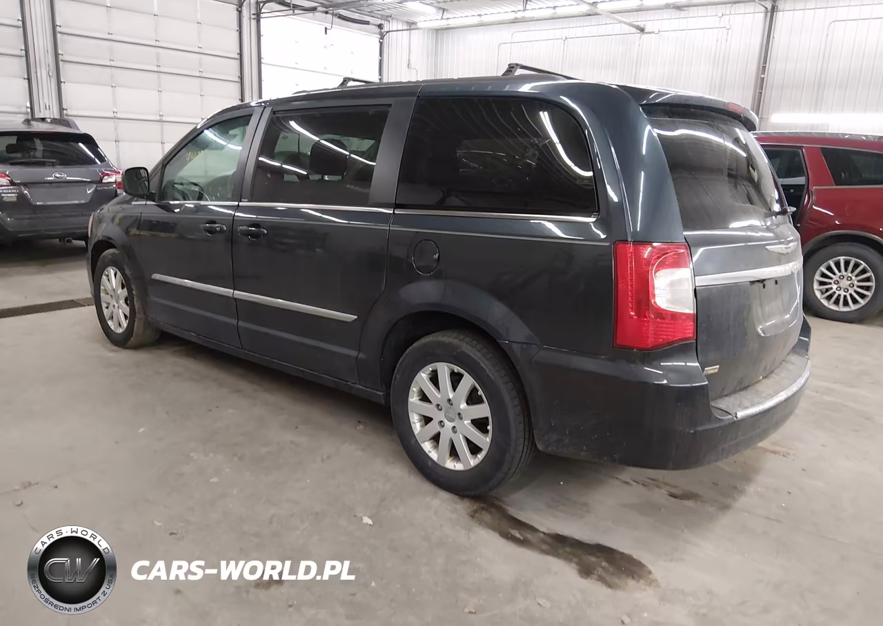 2014 Chrysler Town & Country Touring VIN:2C4RC1BG4ER270912 - 3