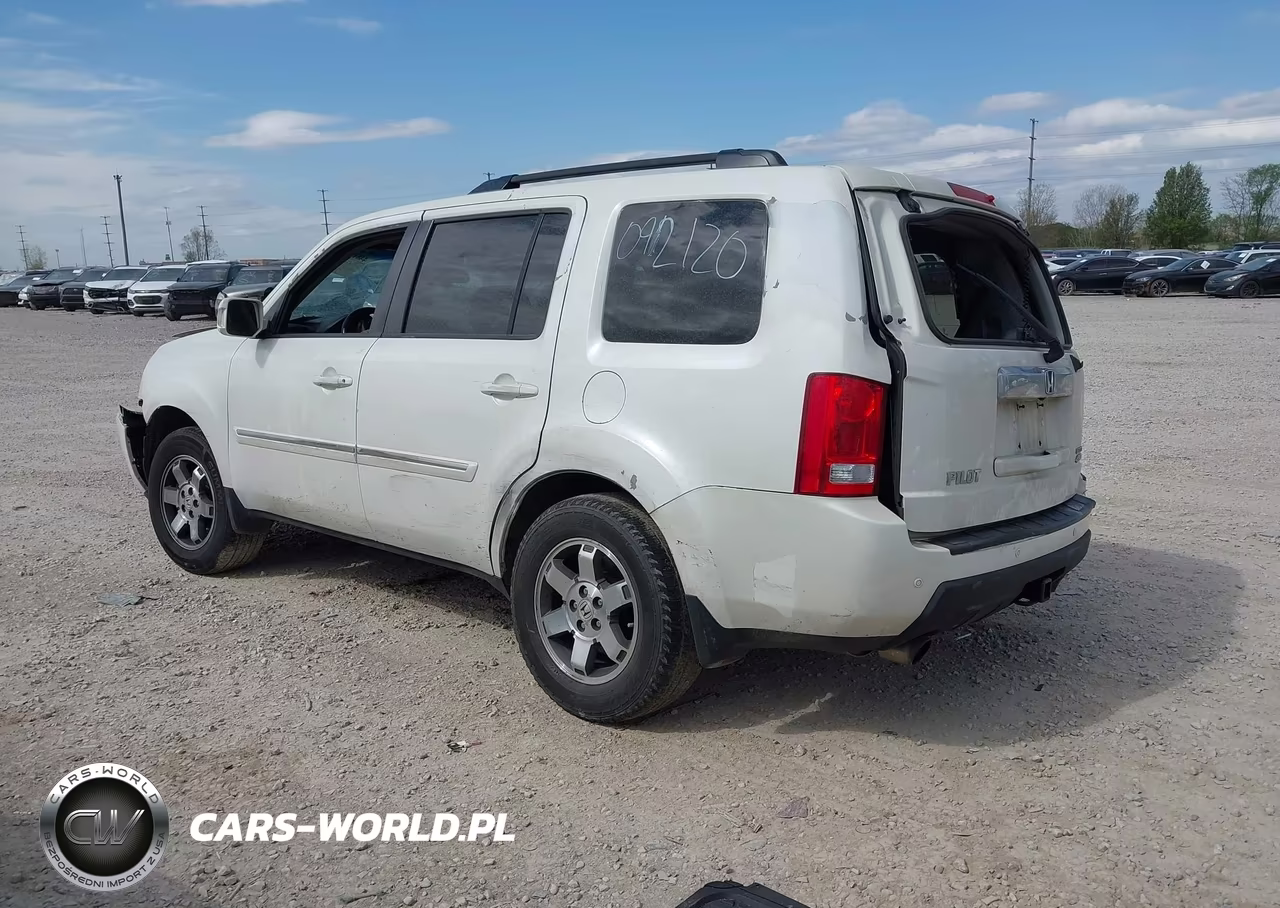 2011 Honda Pilot Touring VIN:5FNYF4H96BB092120 - 3