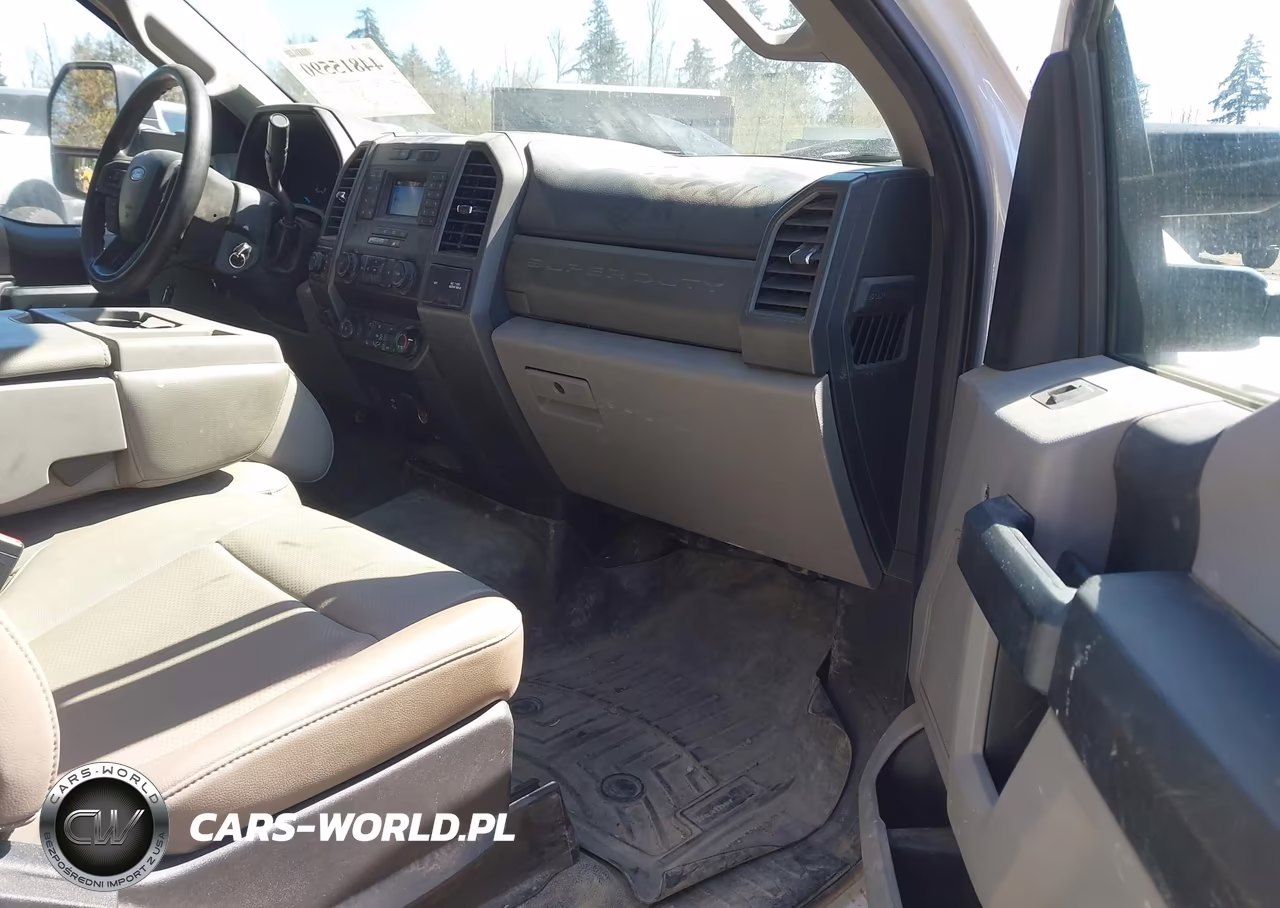2020 Ford F-450 Chassis Xl VIN:1FDUF4HT1LDA08025 - 5