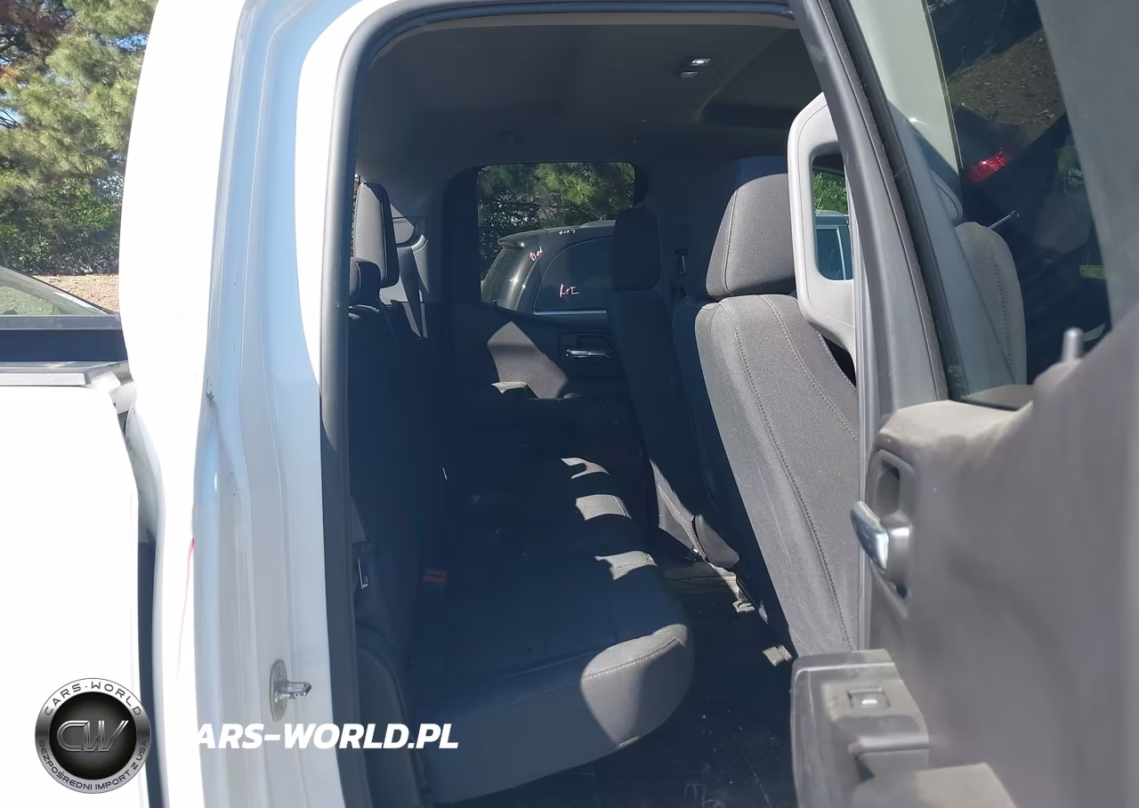 2020 Chevrolet Silverado 1500 4Wd Standard Bed Custom VIN:1GCRYBEH7LZ326940 - 8