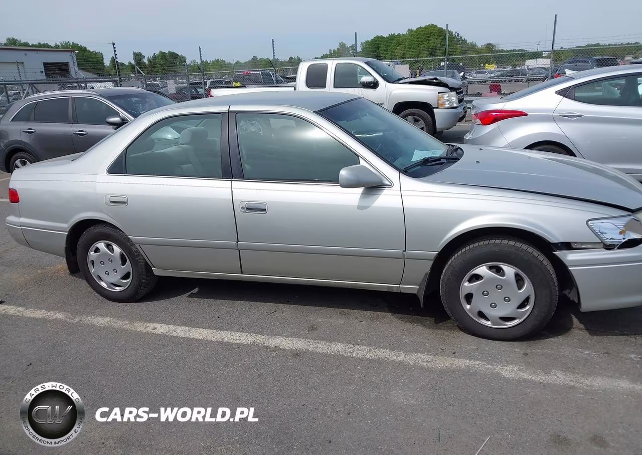 2000 Toyota Camry Ce VIN:4T1BG22K0YU665219 - 13