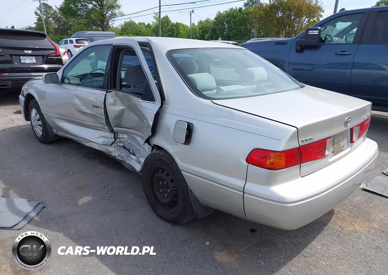 2000 Toyota Camry Ce VIN:4T1BG22K0YU665219 - 3