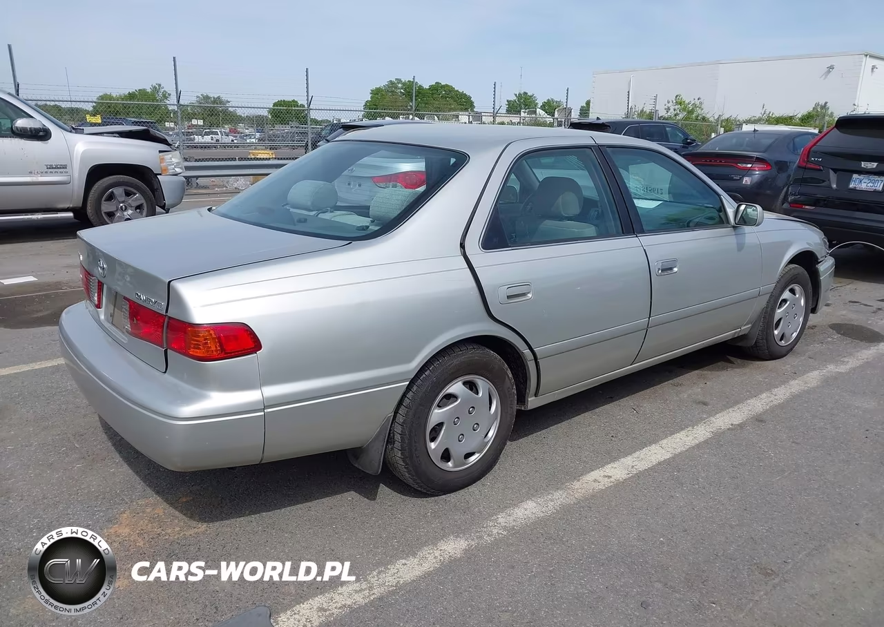 2000 Toyota Camry Ce VIN:4T1BG22K0YU665219 - 4