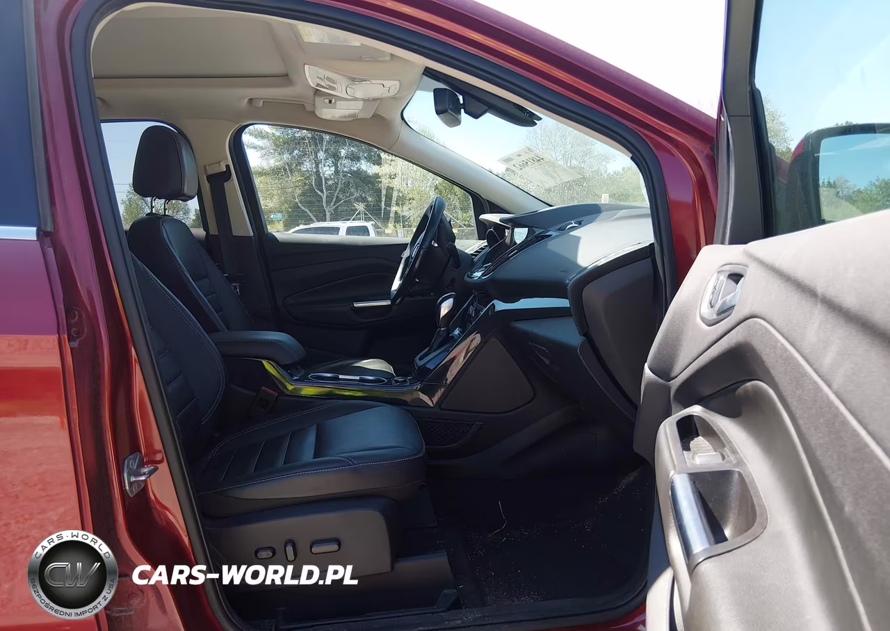 2016 Ford Escape Titanium VIN:1FMCU9J92GUB98467 - 5