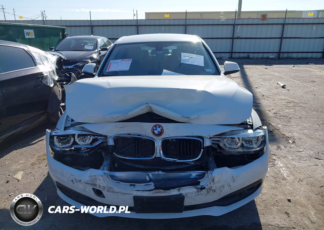 2018 BMW 320I VIN:WBA8A9C50JAD28087 - 12