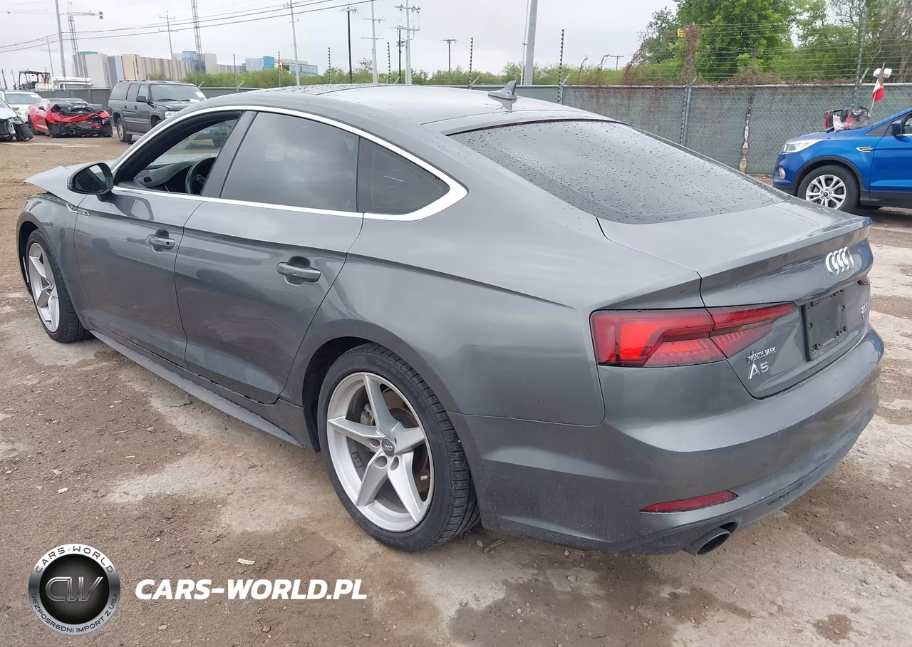 2018 Audi A5 2.0T Premium VIN:WAUDNDF53JA102141 - 3