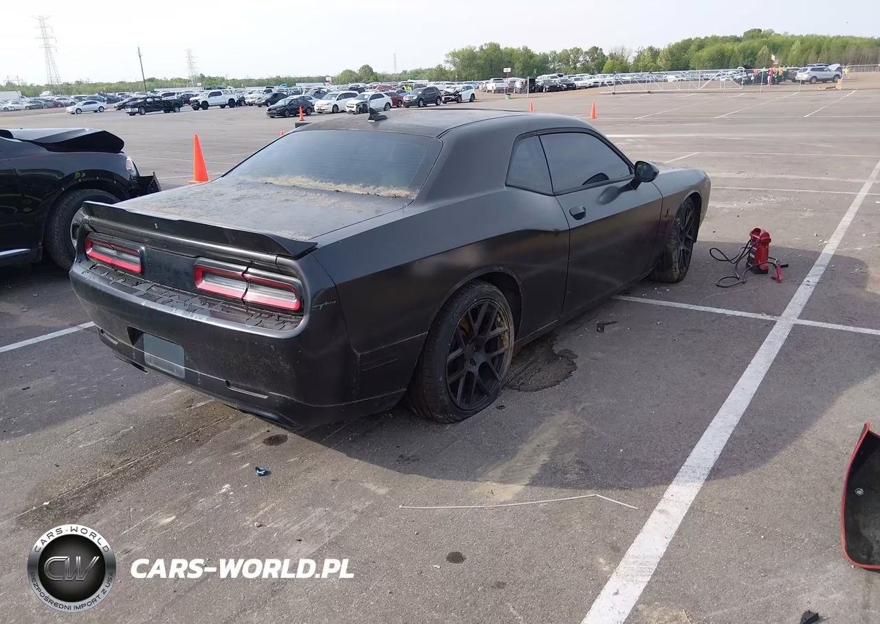 2015 Dodge Challenger R-T Scat Pack Shaker VIN:2C3CDZFJ2FH819011 - 4
