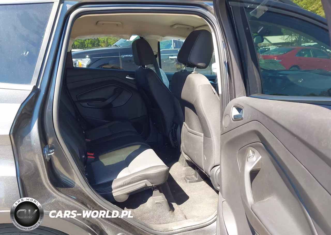 2017 Ford Escape Se VIN:1FMCU0G91HUF03266 - 8