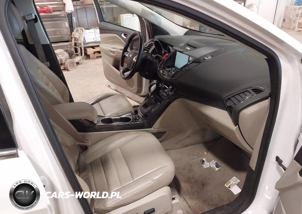 2015 Ford Escape Titanium VIN:1FMCU9J97FUC63263 - 5