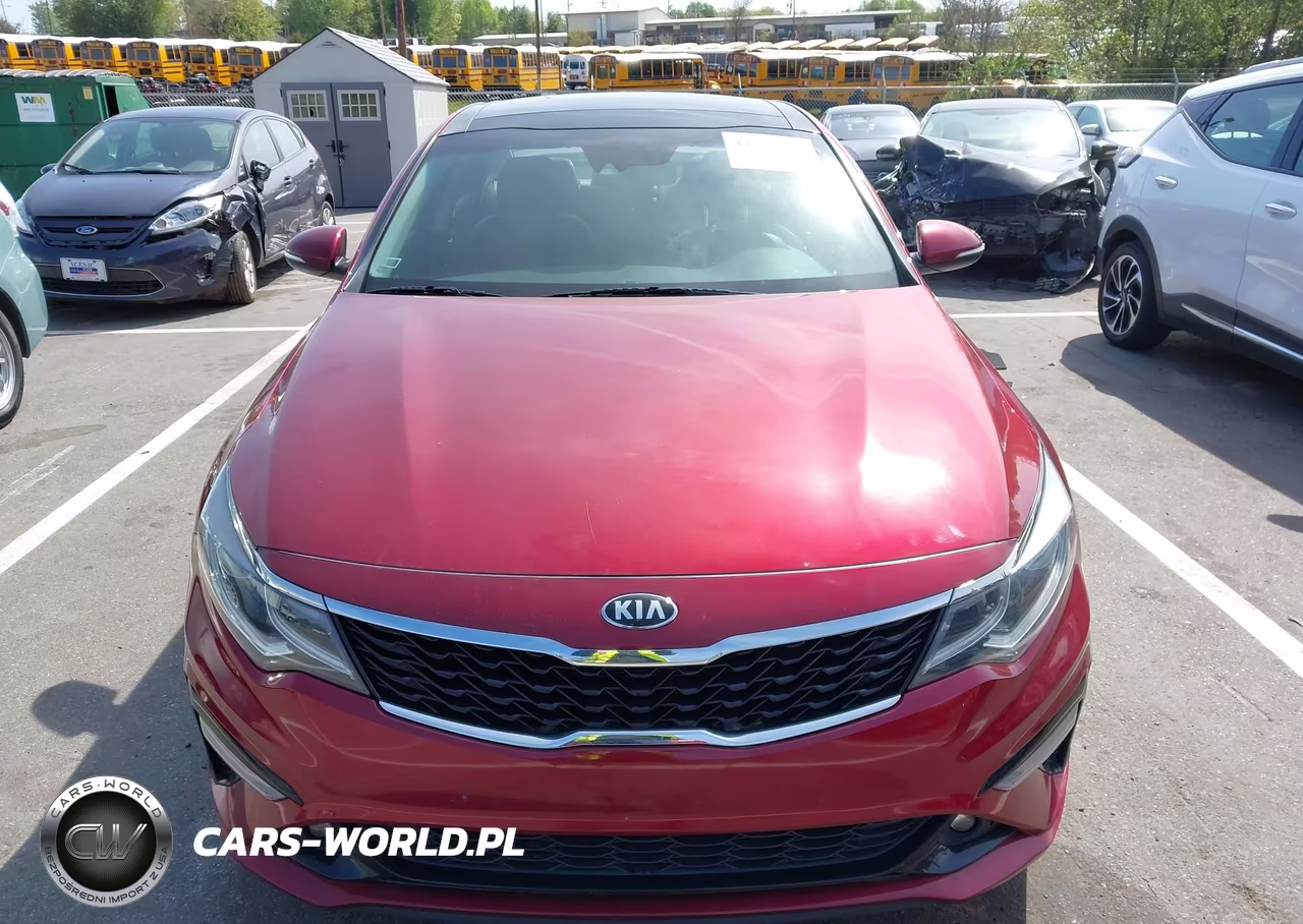 2020 Kia Optima S VIN:5XXGT4L34LG401086 - 13