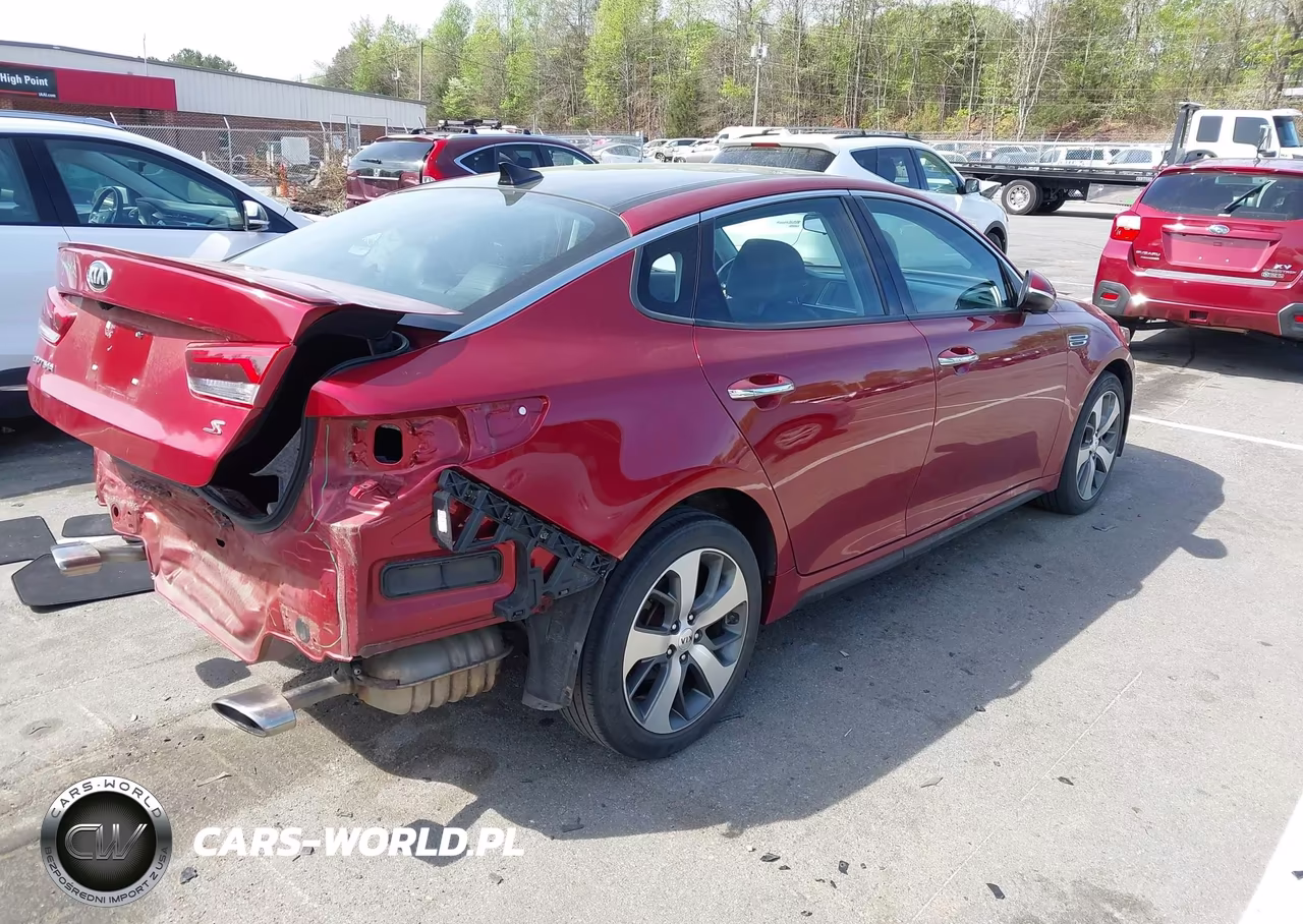 2020 Kia Optima S VIN:5XXGT4L34LG401086 - 4
