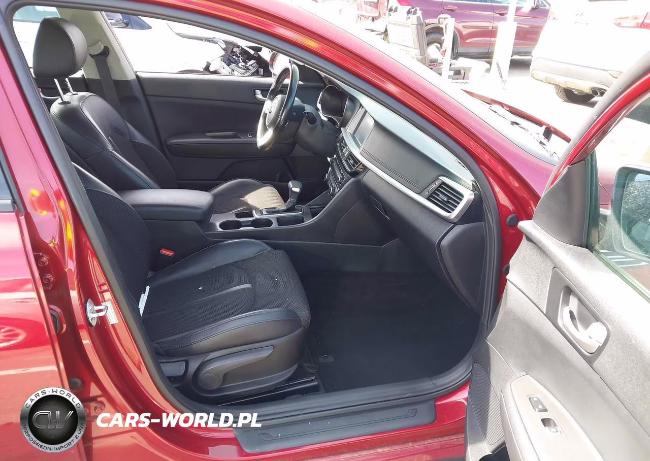 2020 Kia Optima S VIN:5XXGT4L34LG401086 - 5