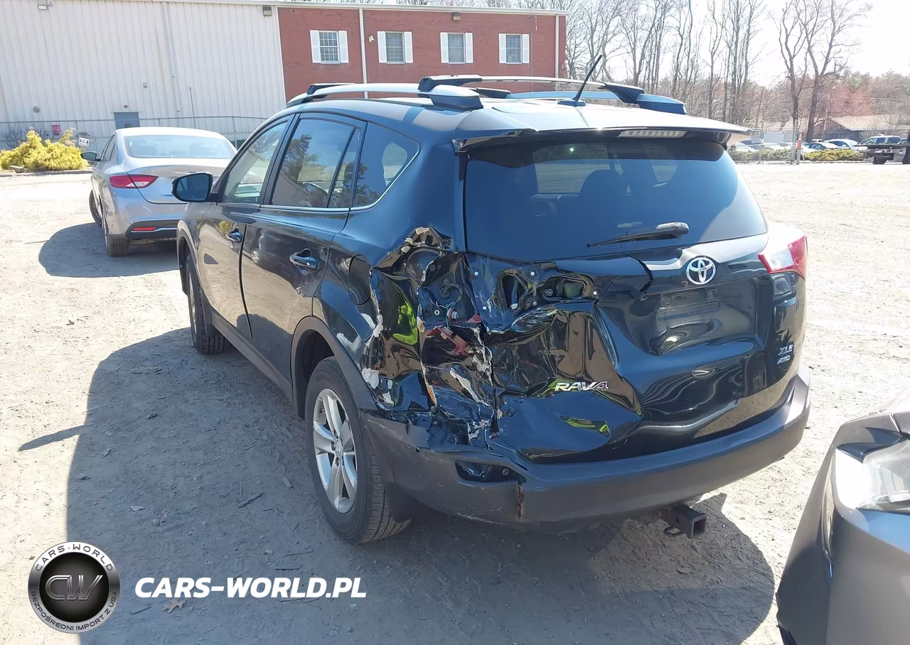 2014 Toyota Rav4 Xle VIN:2T3RFREV1EW133366 - 3