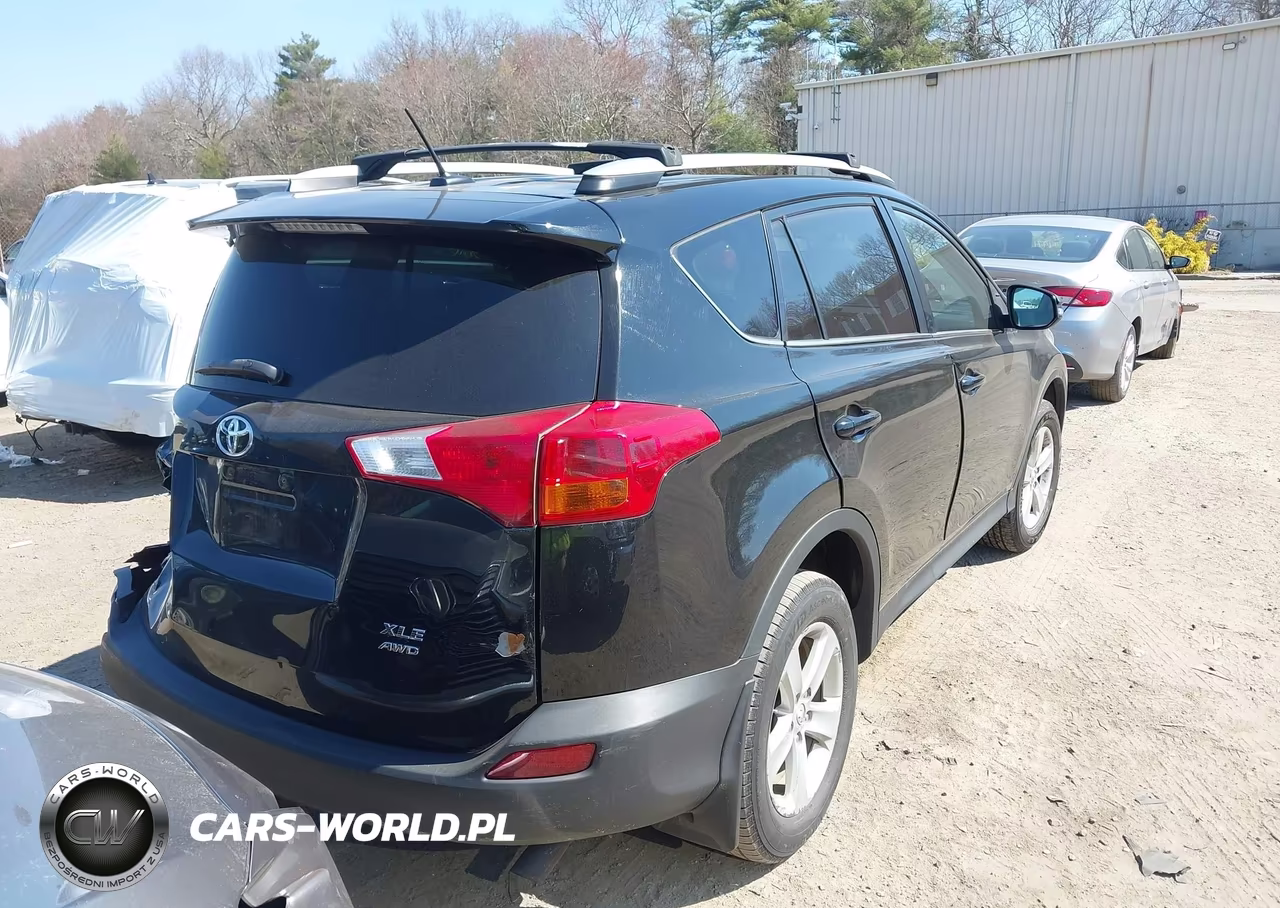 2014 Toyota Rav4 Xle VIN:2T3RFREV1EW133366 - 4