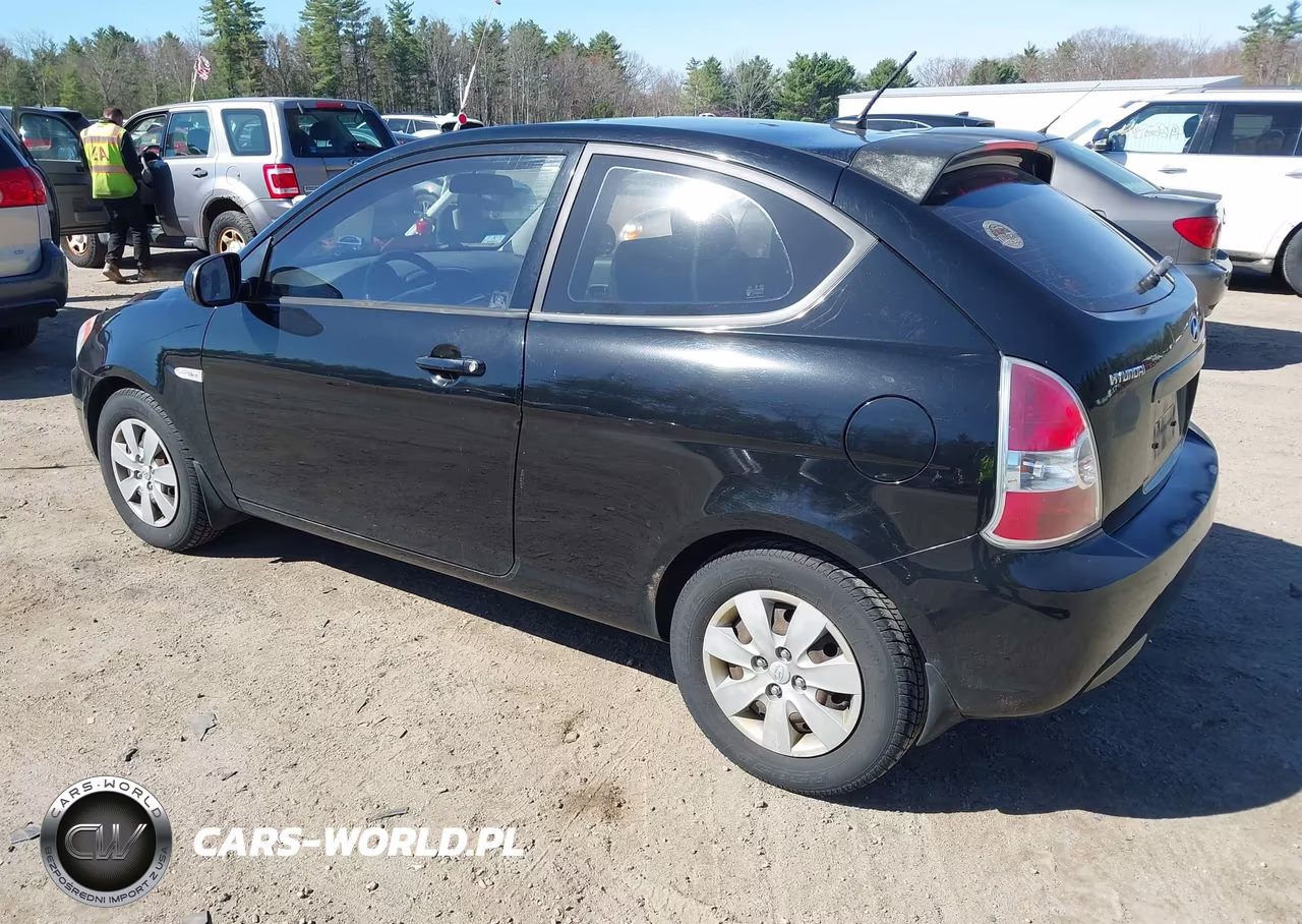 2010 Hyundai Accent Gs VIN:KMHCM3AC3AU177028 - 3