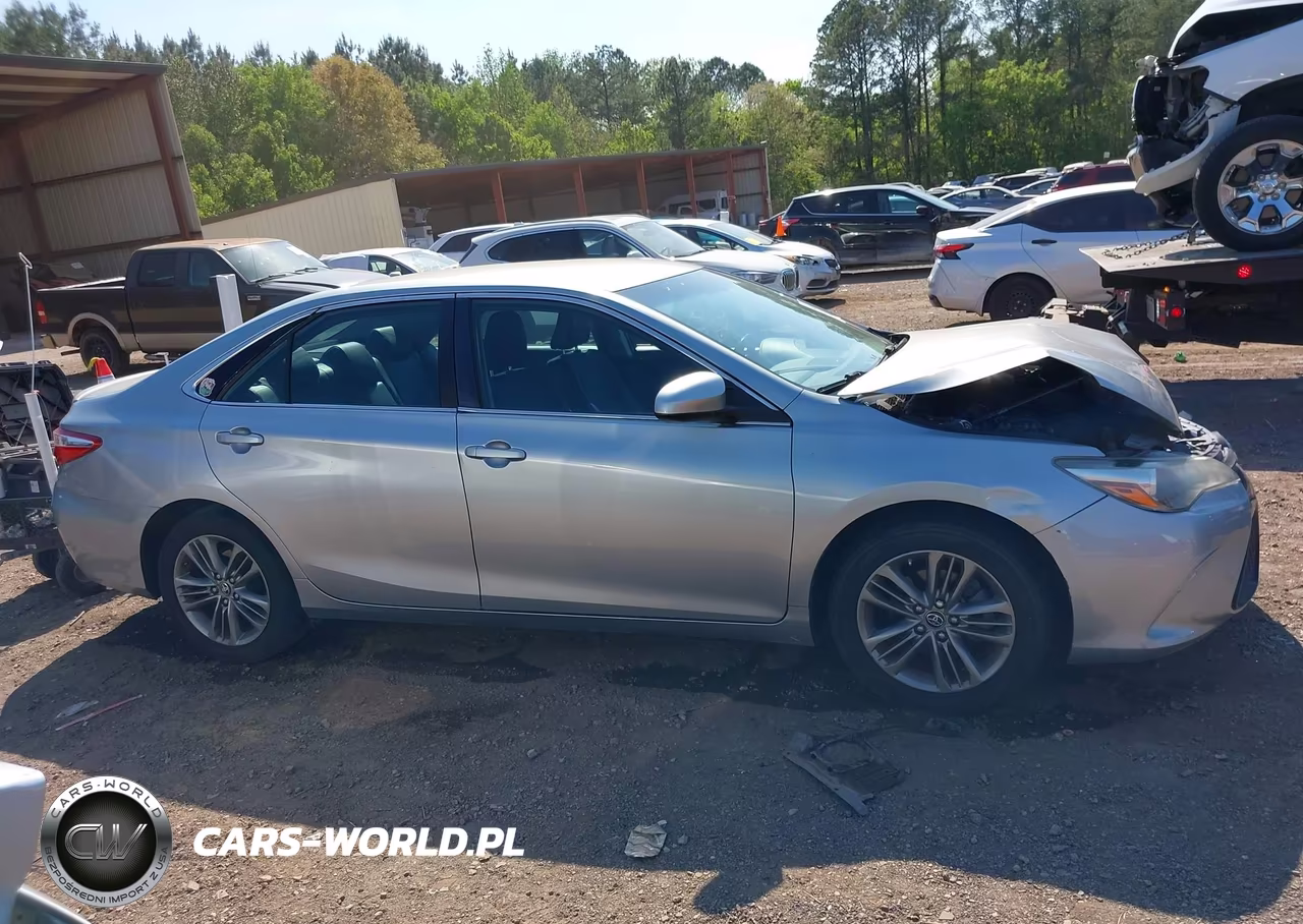 2017 Toyota Camry Se VIN:4T1BF1FK3HU329233 - 13