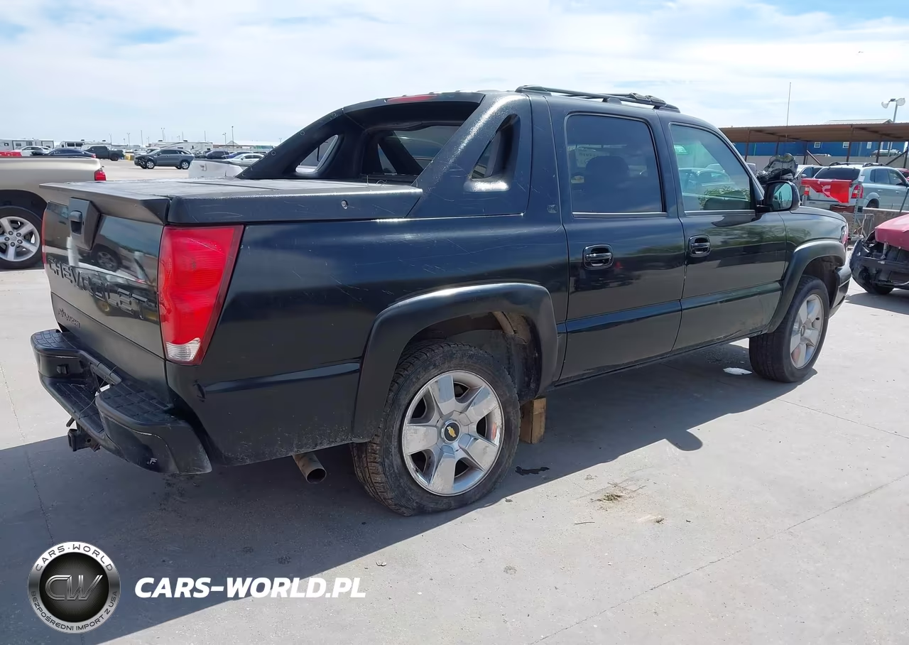2005 Chevrolet Avalanche 1500 Z66 VIN:3GNEC12Z75G270979 - 4